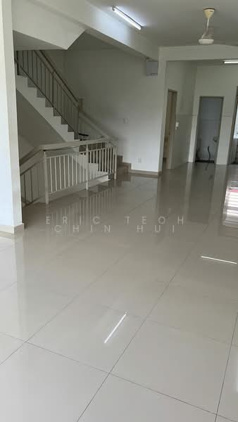 Rumah Teres 2.5 Tingkat untuk Disewa di Semenyih (Selangor) - Eric Teoh Chin Hui - Interior - PropertyGuru.com.my