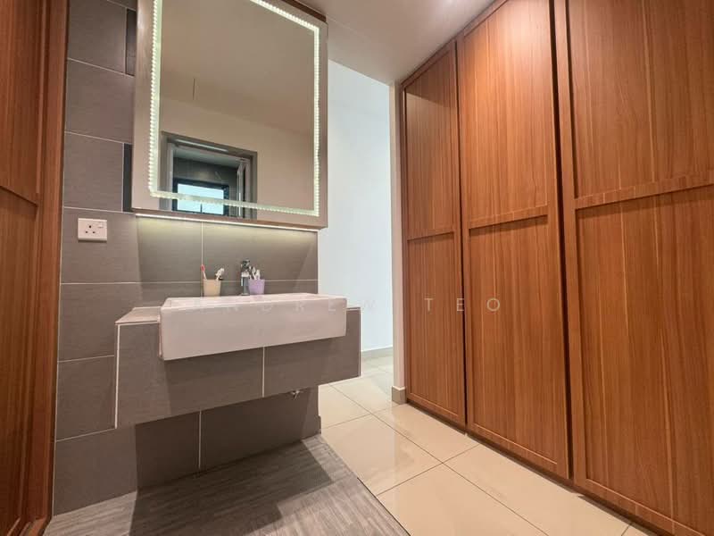 Kediaman Servis untuk Dijual di G Residence - Andrew Teo - Bathroom - PropertyGuru.com.my