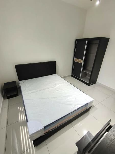 Servis Apartment untuk Disewa di Traders Garden @ Cheras Selatan - Adrian Wong - Bedroom - PropertyGuru.com.my