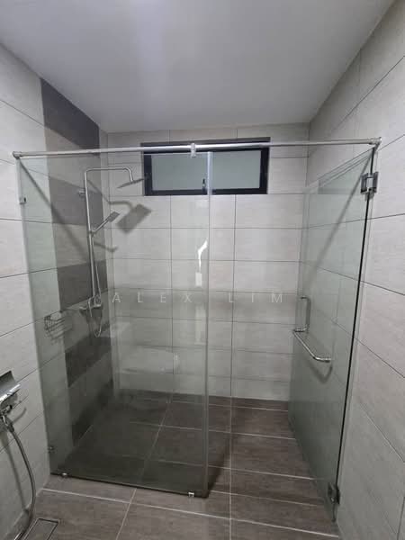 Service Residence for Rent at Molek Regency - Alex Lim - Bathroom - PropertyGuru.com.my