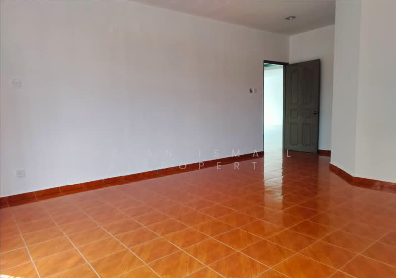 Condominium for Sale at Citywoods - Azlan Ismail aiproperty - Interior - PropertyGuru.com.my