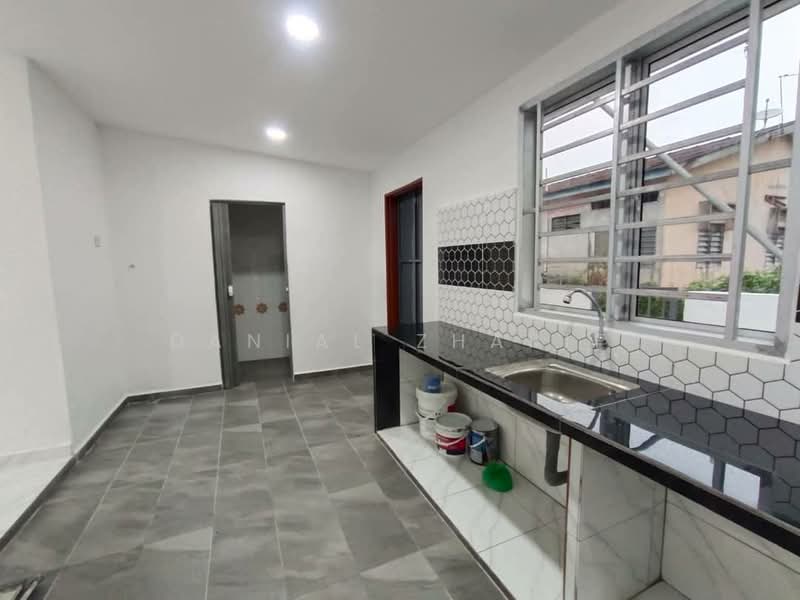 1-storey Terraced House for Sale in Kulim (Kedah) - Danial Zharif - Kitchen - PropertyGuru.com.my