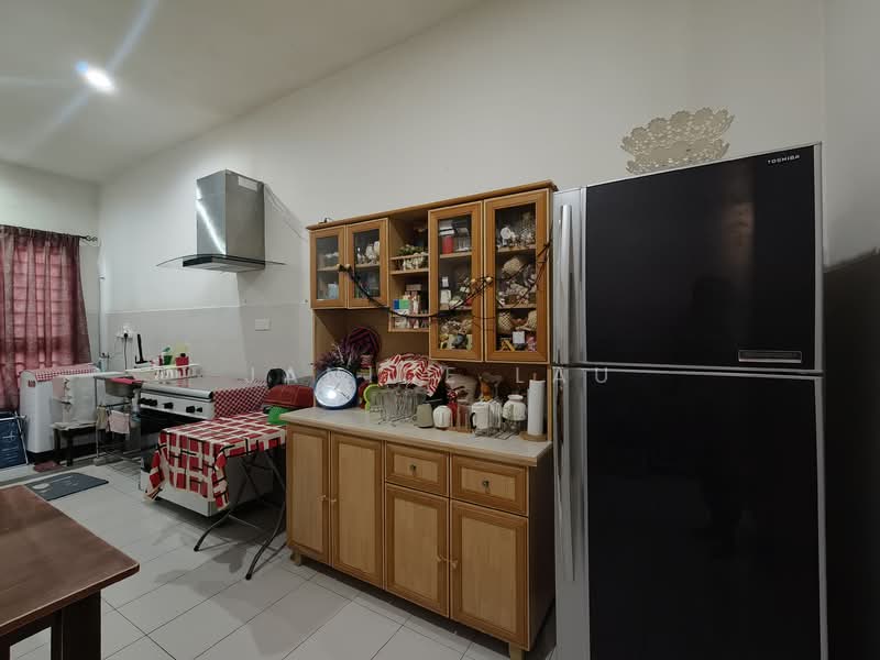 Rumah Teres 2 Tingkat untuk Dijual di Alam Damai (Cheras) - Janice Lau - Kitchen - PropertyGuru.com.my
