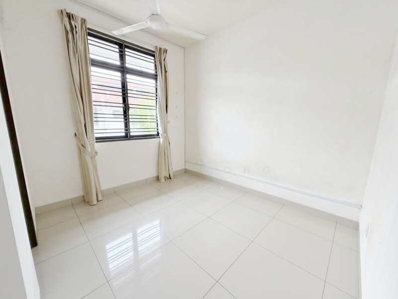 2-storey Terraced House for Sale in Taman Pelangi Indah (Ulu Tiram) - Bess Wong - Interior - PropertyGuru.com.my