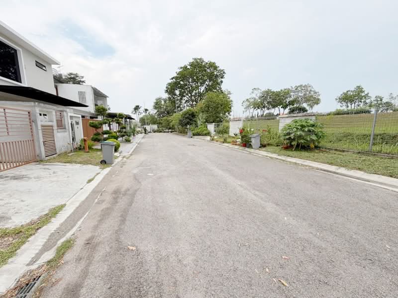 2-storey Terraced House for Sale in Taman Pelangi Indah (Ulu Tiram) - Bess Wong - Exterior - PropertyGuru.com.my