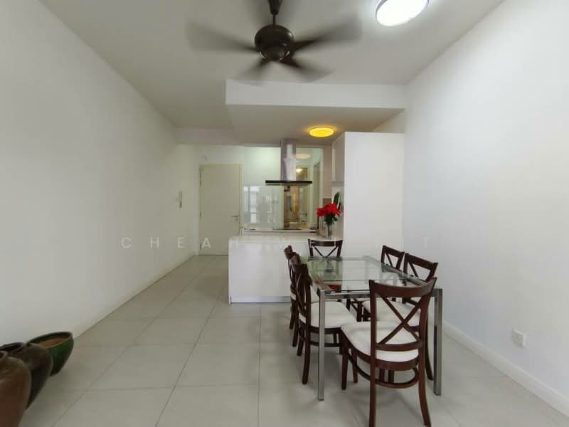 Service Residence for Sale at Nova Saujana - Cheah Wei Kit - Dining Room - PropertyGuru.com.my