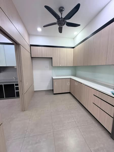 Rumah Teres 2 Tingkat untuk Dijual di Iskandar Puteri (Nusajaya) (Johor) - Joyce Ong - Kitchen - PropertyGuru.com.my