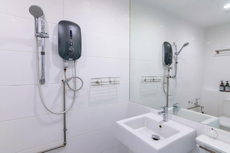 Service Residence for Sale at Arte Star - Travis Tan - Bathroom - PropertyGuru.com.my