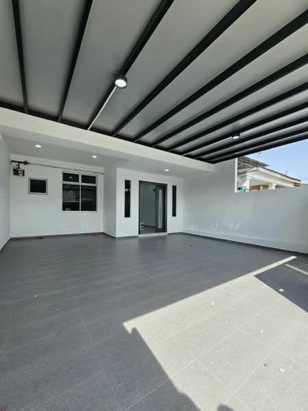 1-storey Terraced House for Sale in Ulu Tiram (Johor) - Chloe Shum - Exterior - PropertyGuru.com.my