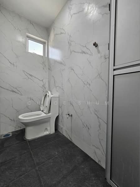 1-storey Terraced House for Sale in Ulu Tiram (Johor) - Chloe Shum - Bathroom - PropertyGuru.com.my