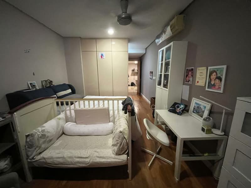 Kondominium untuk Dijual di The Capsquare Residences - William Cho - Bedroom - PropertyGuru.com.my