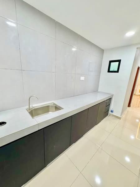 Rumah Teres 2 Tingkat untuk Dijual di Taman Kota Masai (Pasir Gudang) - Loong Hing Liong - Kitchen - PropertyGuru.com.my