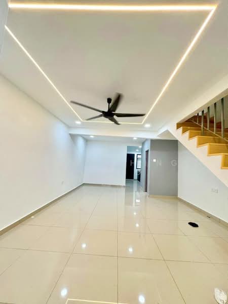 Rumah Teres 2 Tingkat untuk Dijual di Taman Kota Masai (Pasir Gudang) - Loong Hing Liong - Living Room - PropertyGuru.com.my