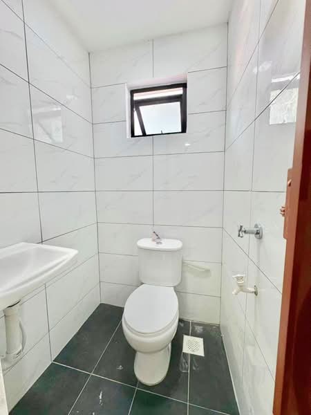 Rumah Teres 2 Tingkat untuk Dijual di Taman Kota Masai (Pasir Gudang) - Loong Hing Liong - Bathroom - PropertyGuru.com.my