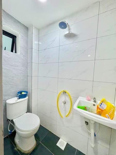 Rumah Teres 2 Tingkat untuk Dijual di Taman Kota Masai (Pasir Gudang) - Loong Hing Liong - Bathroom - PropertyGuru.com.my