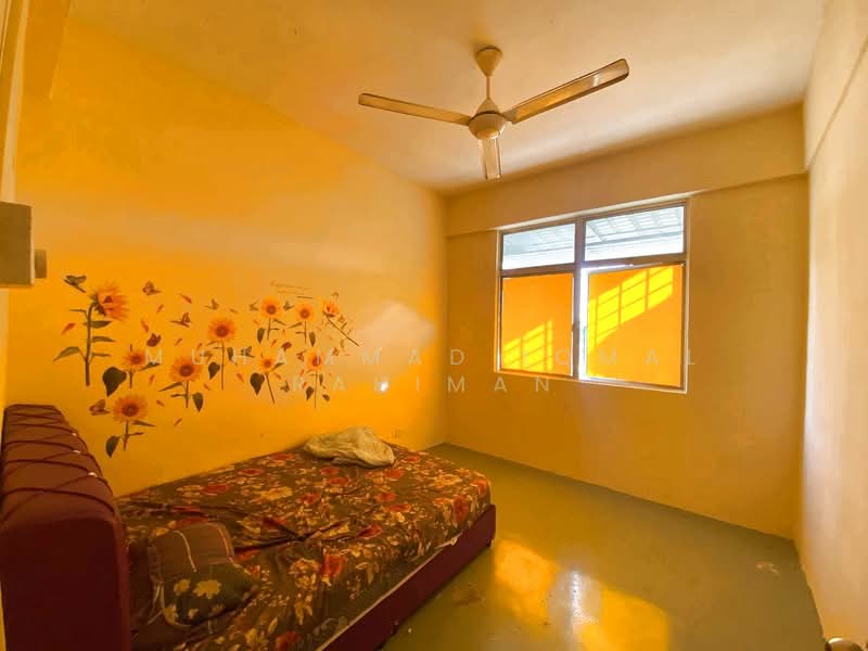 Flat for Sale at Taman Putra Kajang - Muhammad Iqmal Rahiman - Bedroom - PropertyGuru.com.my