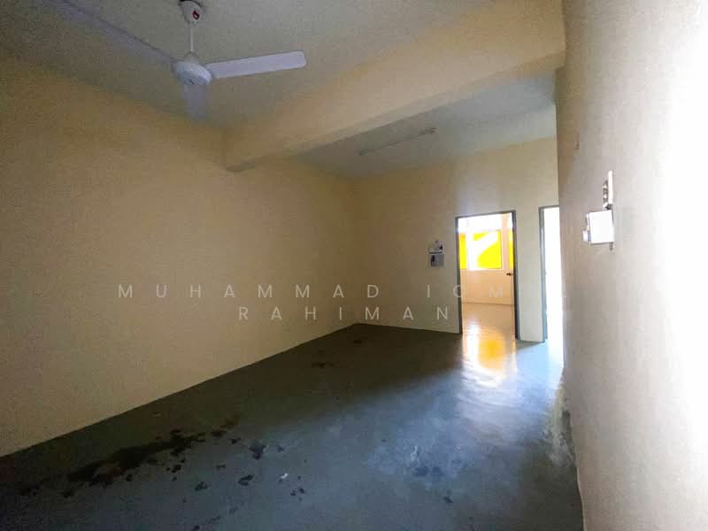 Flat for Sale at Taman Putra Kajang - Muhammad Iqmal Rahiman - Interior - PropertyGuru.com.my