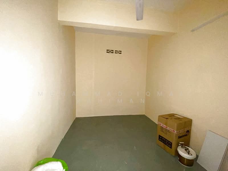 Flat for Sale at Taman Putra Kajang - Muhammad Iqmal Rahiman - Interior - PropertyGuru.com.my