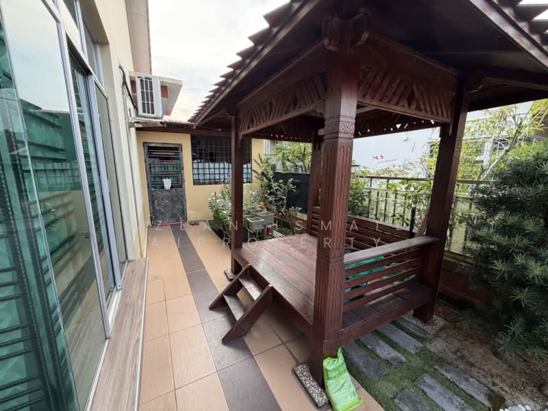 1-storey Terraced House for Sale in Bandar Dato Onn (Tebrau) - Azlan Ismail aiproperty - Exterior - PropertyGuru.com.my