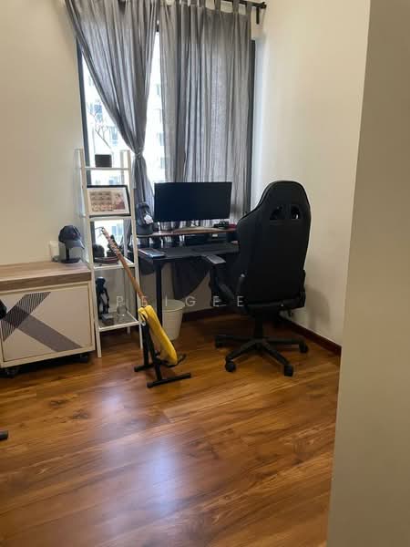 Servis Apartment untuk Dijual di Petalz Residences - PeiGee . - Study - PropertyGuru.com.my