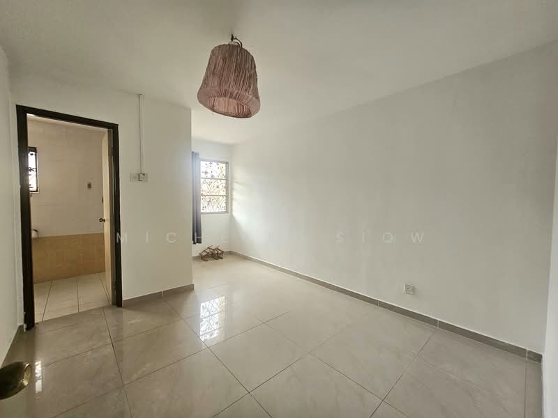 Rumah Teres 2 Tingkat untuk Dijual di Batu 9 (Cheras) - Michelle Siow - Interior - PropertyGuru.com.my