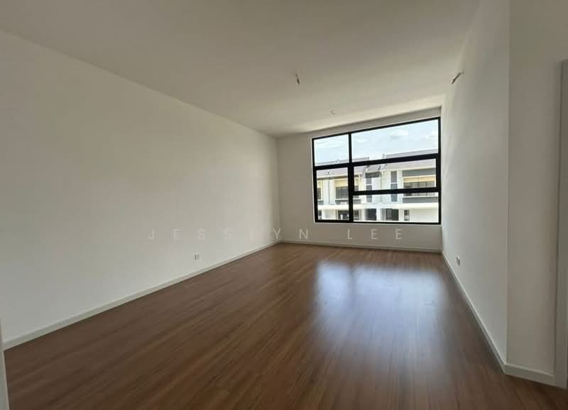 2-storey Terraced House for Sale in Taman Cahaya Alam (Shah Alam) - Jesslyn Lee - Interior - PropertyGuru.com.my