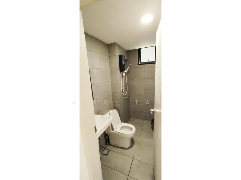 Service Residence for Rent at Vivo Executive Apartment - Jerry Tan - Bathroom - PropertyGuru.com.my