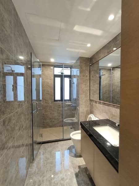 Condominium for Rent at R&F Princess Cove Phase 2-Seine Region - Glenn Twe - Bathroom - PropertyGuru.com.my