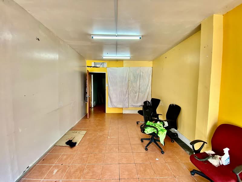Shop for Sale in Bandar Tun Razak (Cheras) - Azim Othman - Interior - PropertyGuru.com.my