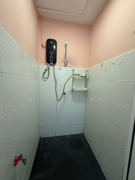 Office for Rent in Bangsar Baru (Bangsar) - Nicky Ling - Bathroom - PropertyGuru.com.my