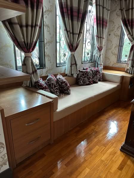 Semi-Detached House for Rent in Desa Sri Hartamas (Sri Hartamas) - Michelle Chua - Living Room - PropertyGuru.com.my