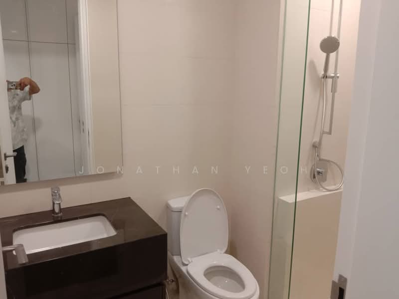 Servis Apartment untuk Disewa di Pavilion Damansara Heights - Jonathan Yeoh - Bathroom - PropertyGuru.com.my