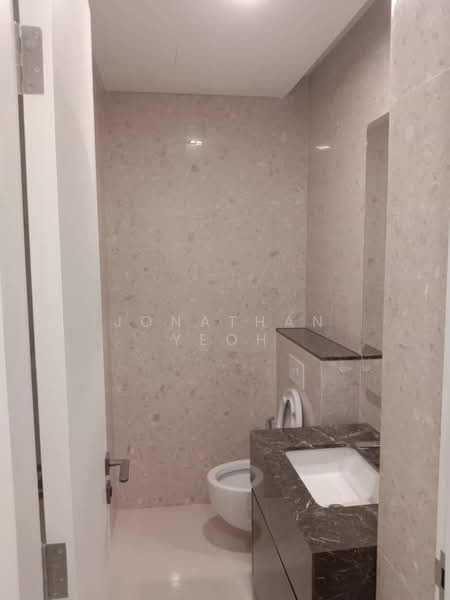 Servis Apartment untuk Disewa di Pavilion Damansara Heights - Jonathan Yeoh - Bathroom - PropertyGuru.com.my