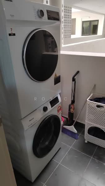 Servis Apartment untuk Disewa di Nexus Taman Pertama - Roy C - Balcony - PropertyGuru.com.my