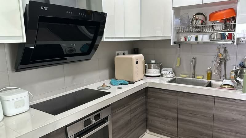 Kondominium untuk Dijual di Casa Green Condominium - Lewis Tam - PropertyGuru.com.my