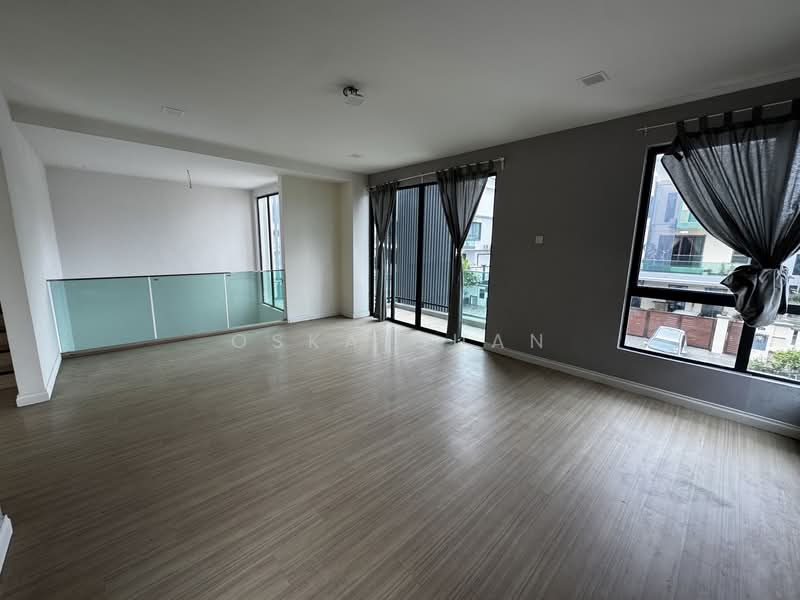 Rumah Berkembar untuk Dijual di Bandar Mahkota Cheras (Cheras) - Oska Quan - Living Room - PropertyGuru.com.my