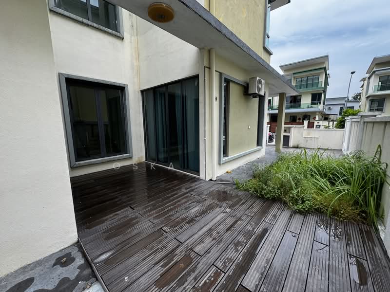 Rumah Berkembar untuk Dijual di Bandar Mahkota Cheras (Cheras) - Oska Quan - Exterior - PropertyGuru.com.my