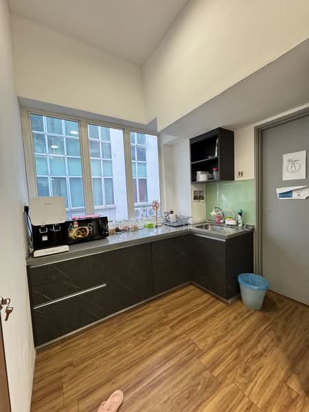 Shop / Office for Sale in Kota Damansara (Selangor) - Jason Chong - Kitchen - PropertyGuru.com.my