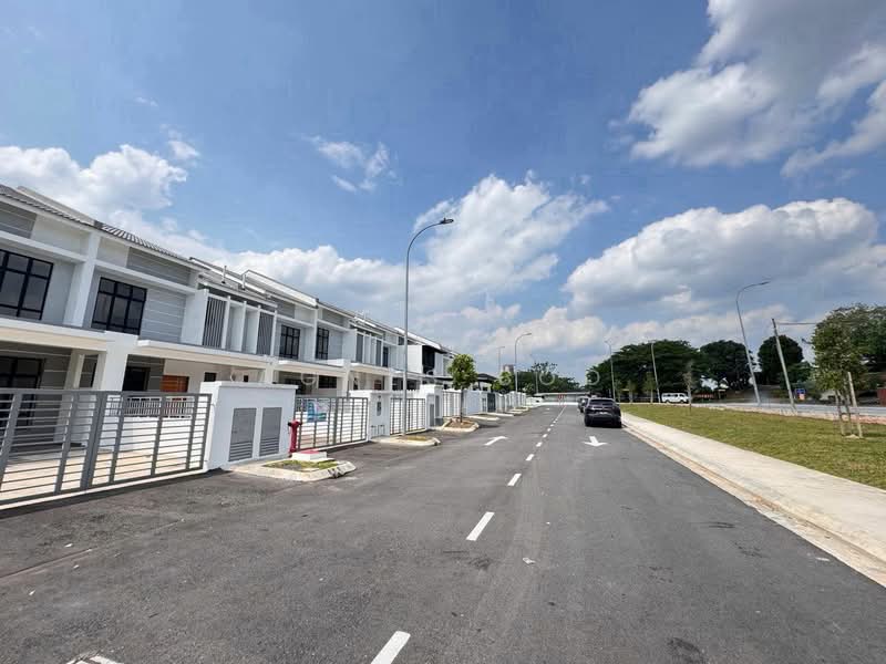 2-storey Terraced House for Sale in Bandar Baru Permas Jaya (Permas Jaya) - Agnes Boo - Exterior - PropertyGuru.com.my