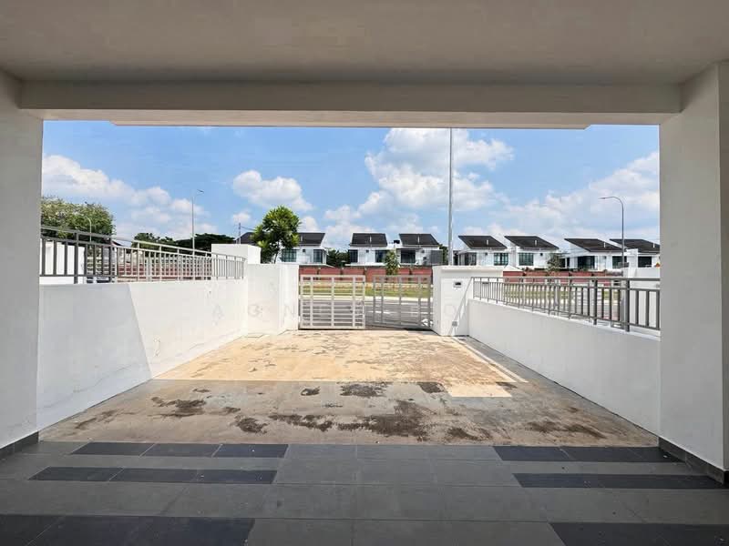 2-storey Terraced House for Sale in Bandar Baru Permas Jaya (Permas Jaya) - Agnes Boo - Exterior - PropertyGuru.com.my