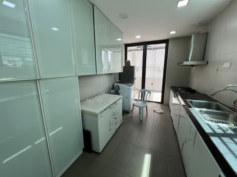 Semi-Detached House for Sale in Setia Impian (Setia Alam) - Angel Ng - Kitchen - PropertyGuru.com.my
