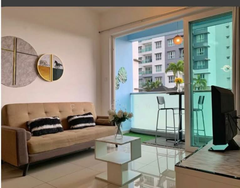 Servis Apartment untuk Dijual di Seasons Amara Larkin - C.T Chong - Living Room - PropertyGuru.com.my