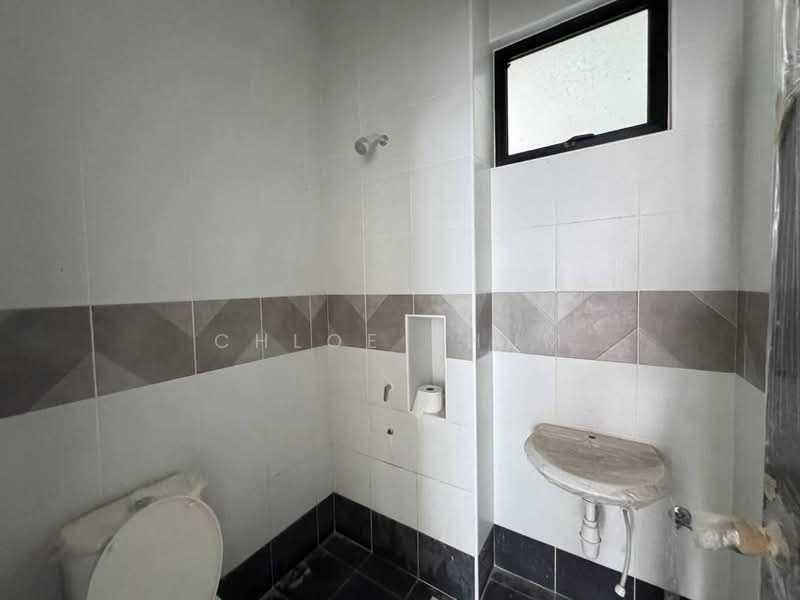 2-storey Terraced House for Sale in Johor Bahru (Johor) - Chloe Shum - Bathroom - PropertyGuru.com.my