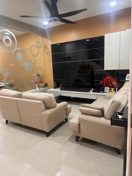 Rumah Teres 2 Tingkat untuk Dijual di Bandar Kinrara Seksyen 9 (Bandar Kinrara) - Shu Wai - Living Room - PropertyGuru.com.my