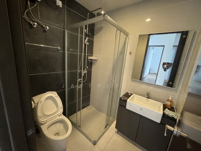 Condominium for Rent at Kings Bay @ Country Garden Danga Bay - Jaffrey . - PropertyGuru.com.my