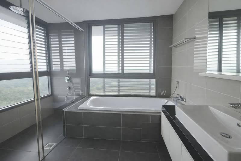 Condominium for Sale at Iskandar Residences - Chris Liew - Bathroom - PropertyGuru.com.my