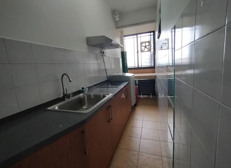 Condominium for Sale at Casa Tropicana - Jessica Lim - Kitchen - PropertyGuru.com.my