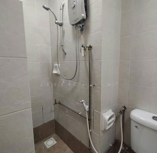 Condominium for Sale at Casa Tropicana - Jessica Lim - Bathroom - PropertyGuru.com.my