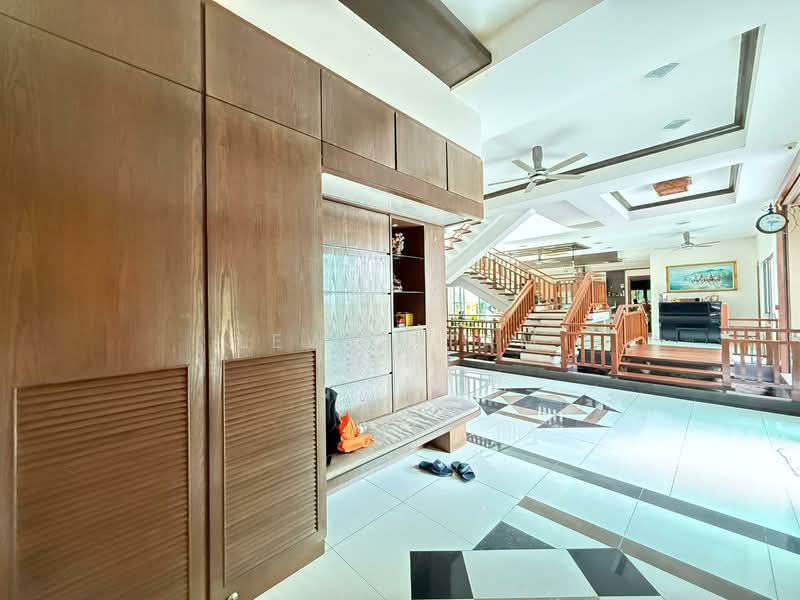 Bungalow for Sale in Country Heights (Kajang) - Lewis Tam - PropertyGuru.com.my
