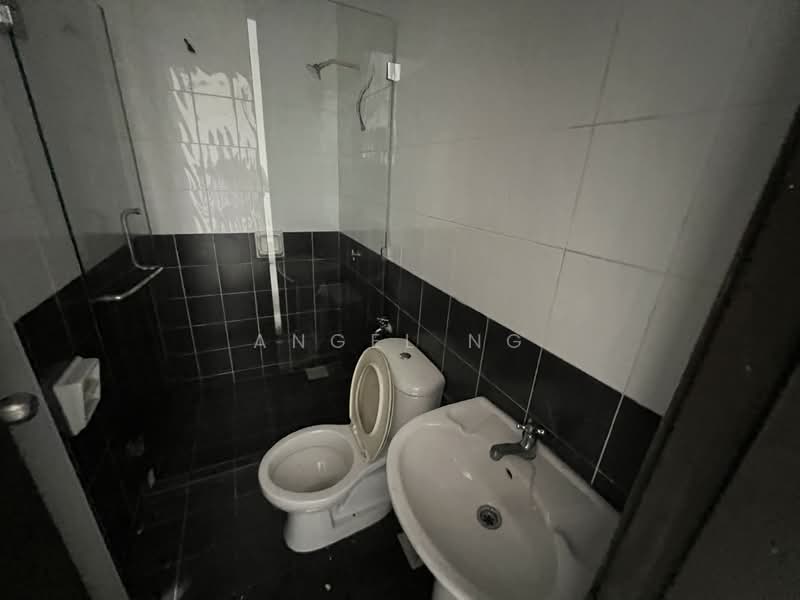 Terraced House for Sale in Kajang (Selangor) - Angel Ng - Bathroom - PropertyGuru.com.my